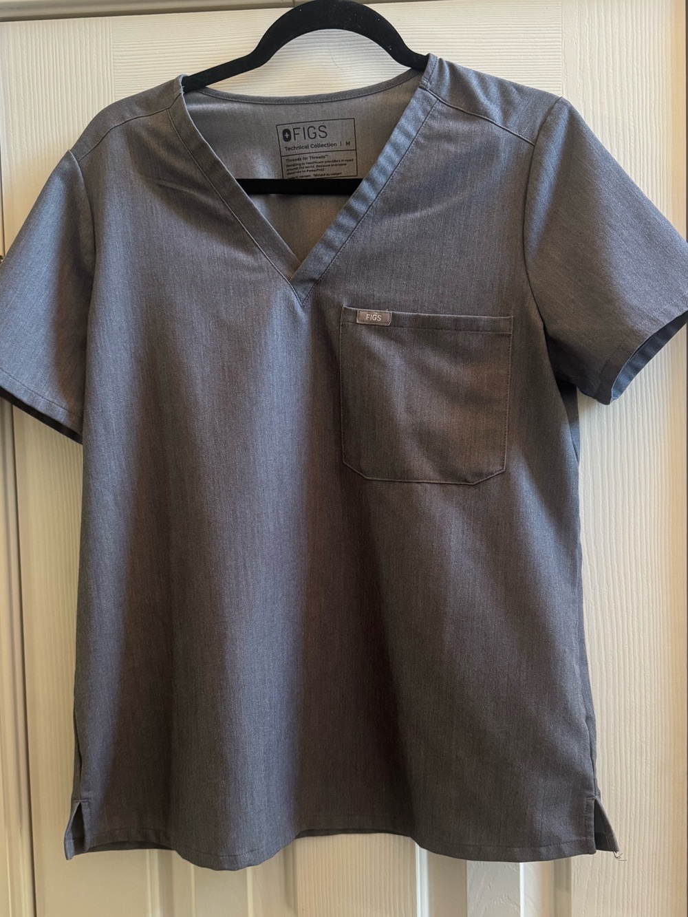 FIGS V-Neck Technical Scrub Top in Gray